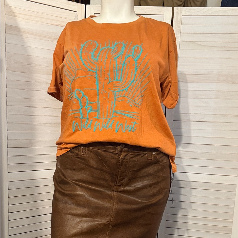 Texas True Threads Wild Wild West T-shirt. Size 2XL